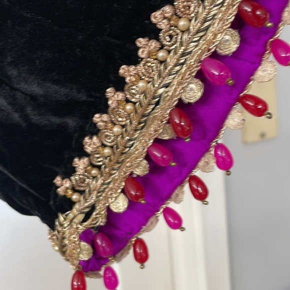 Beautiful 3 PCs Pakistani designer wedding, evening dress - Picture 3 of 8